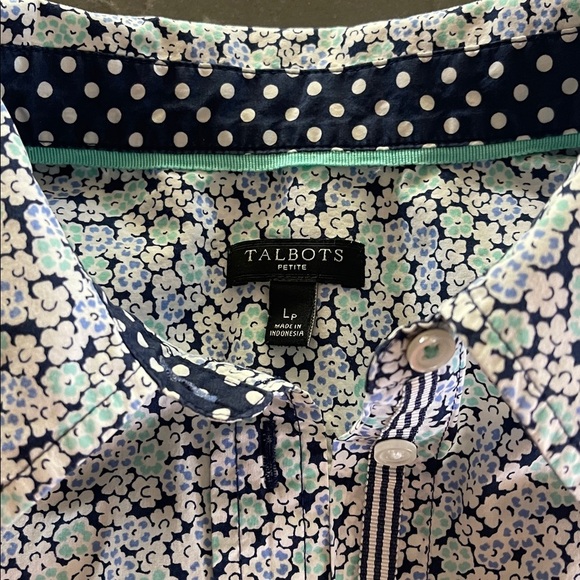Talbots Blue Floral Shirt with Polka Dot Collar and Cuffs- size LP - Picture 4 of 7